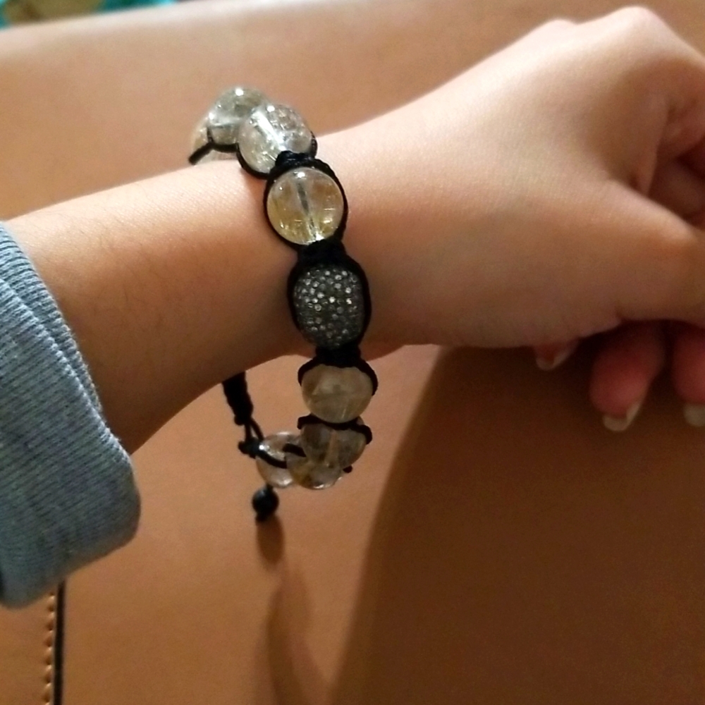 Designed Clear Bead Bracelet Tie with Shimmery Silver Center Piece